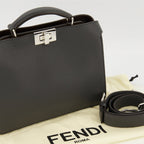 Immagine della piccola borsa Peekabooiseeu di Fendi per uomini - Stagione Autunno-Inverno 2025 - Dettaglio 1