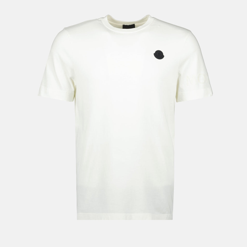 Image du T-shirt à logo blanc de Moncler pour hommes - Saison automne-hiver 2025 - Vue de face