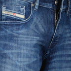 Immagine di Jean D-Strukt di Diesel per uomini - Stagione Autunno-Inverno 2025 - Vista dettaglio prodotto 3