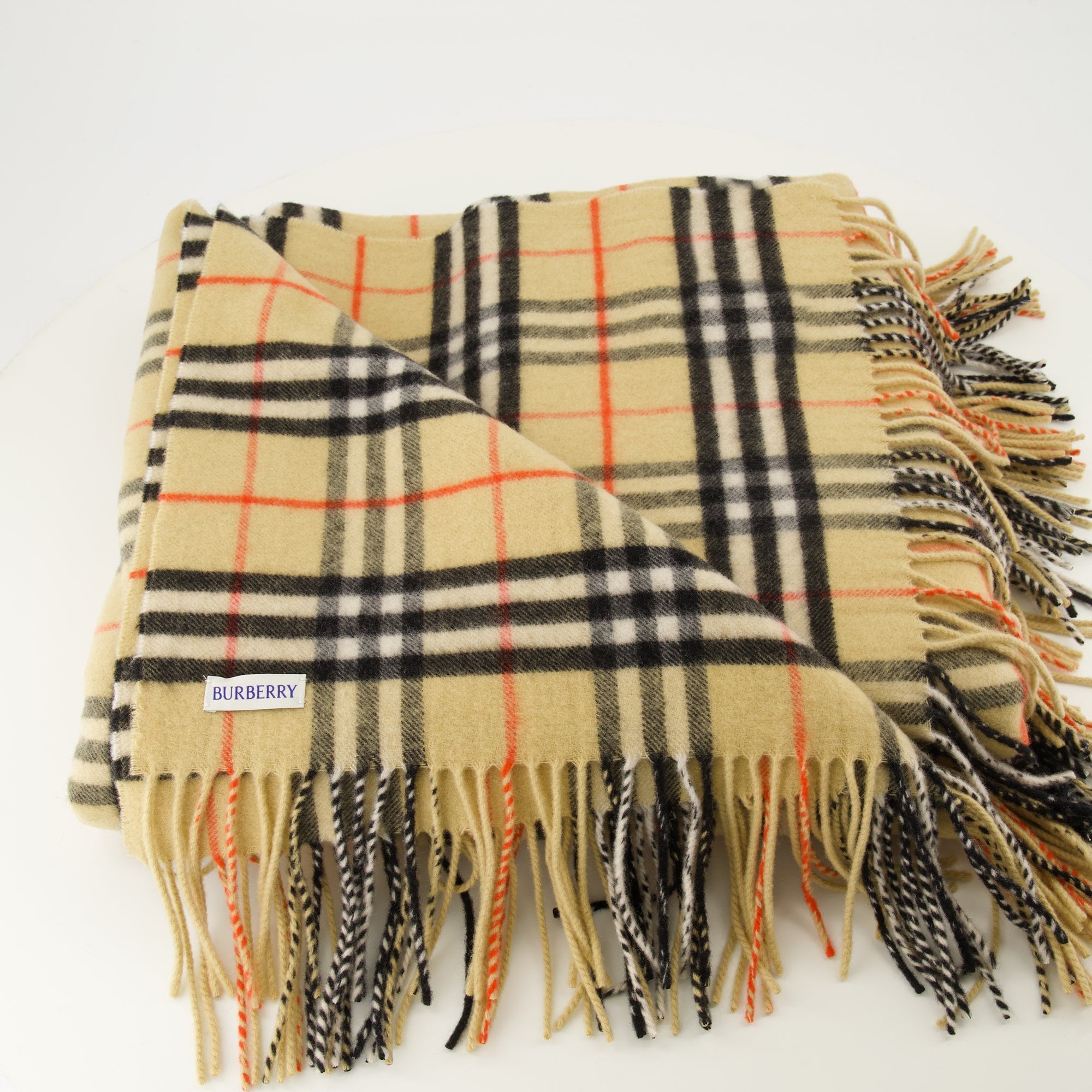 Check Cashmere Scarf - Burberry - Women | WE IN STYLE display picture 1