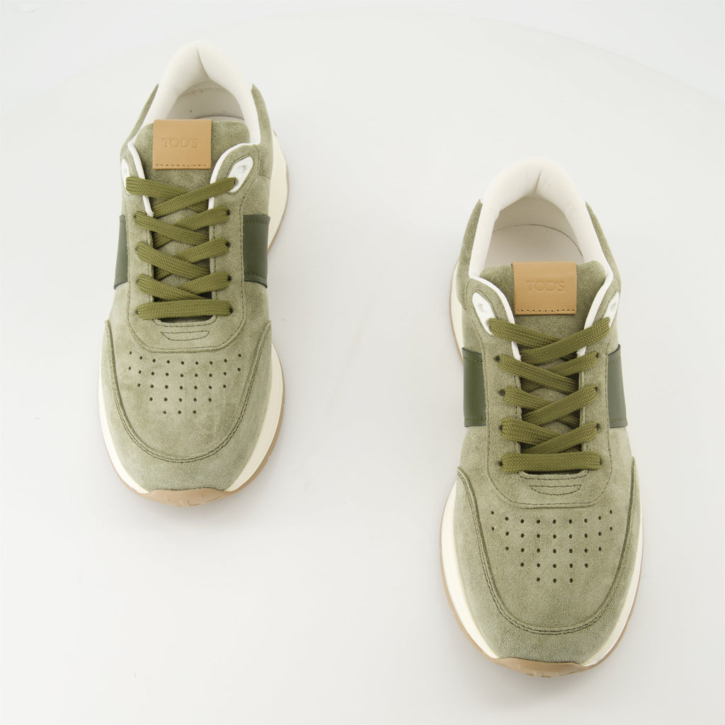トッズのメンズベロアスエードスニーカーの画像 - シーズン春夏2025 - ペアのトップビュー