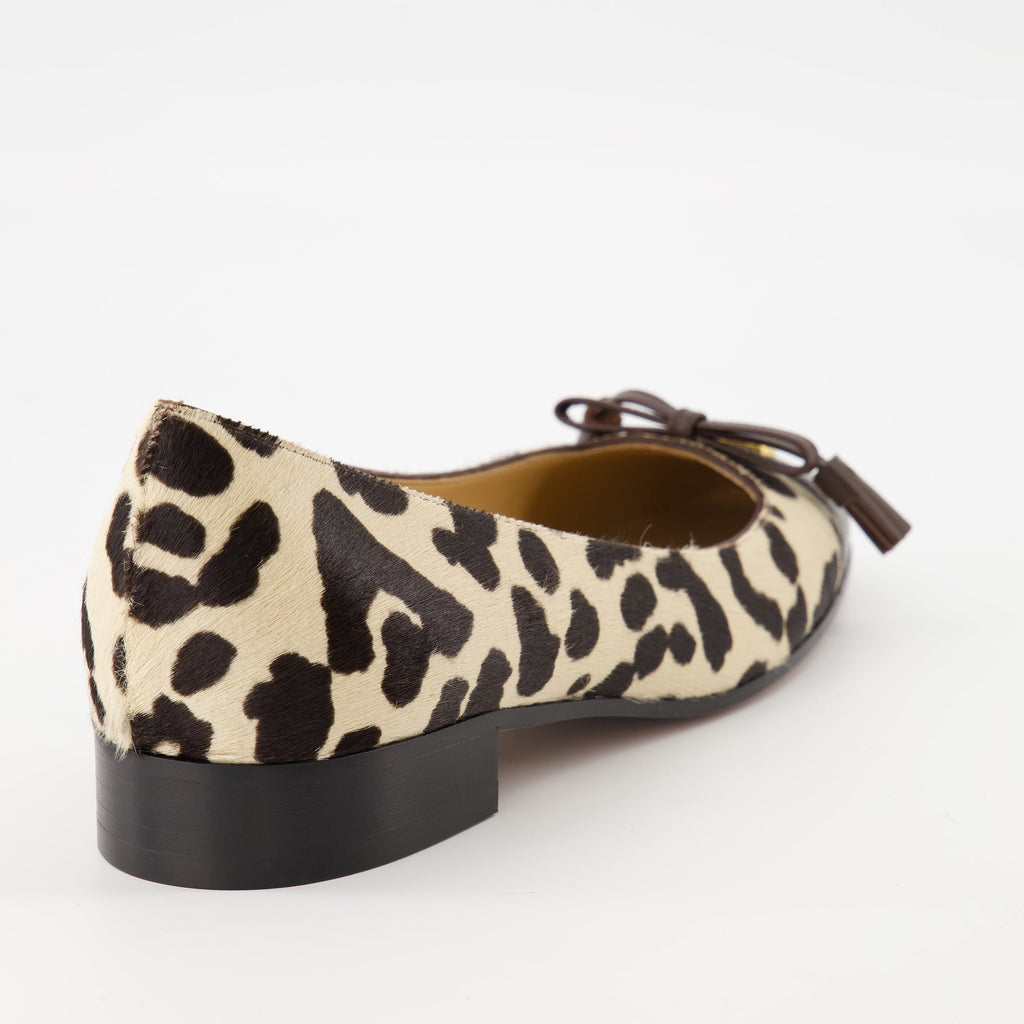 Valentino Garavani ballerines, leopard print shoes, luxury slip-on ballet flats, VLogo Signature footwear, designer leather ballerinas