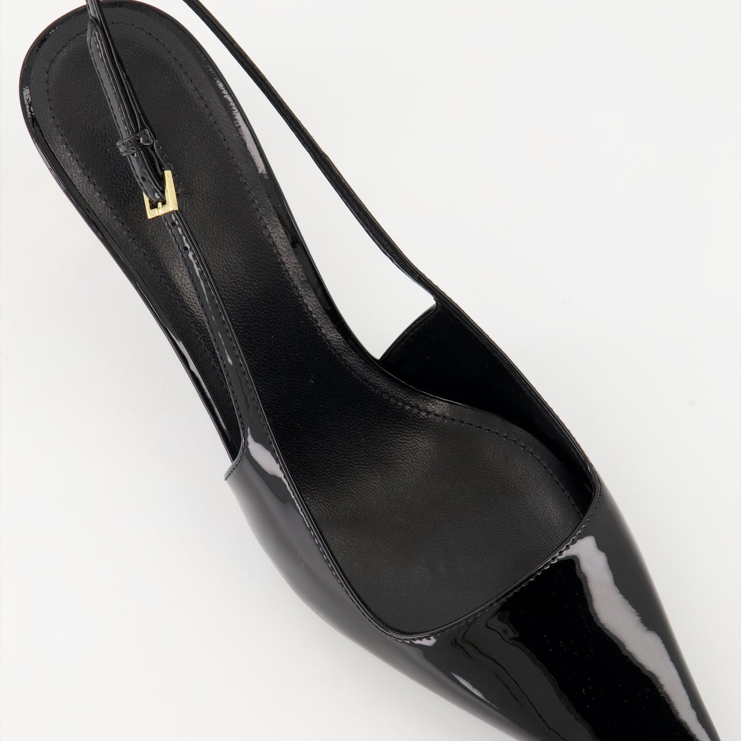 Givenchy pumps, patent leather heels, black pointed toe pumps, luxury footwear, Autumn-Winter fashion