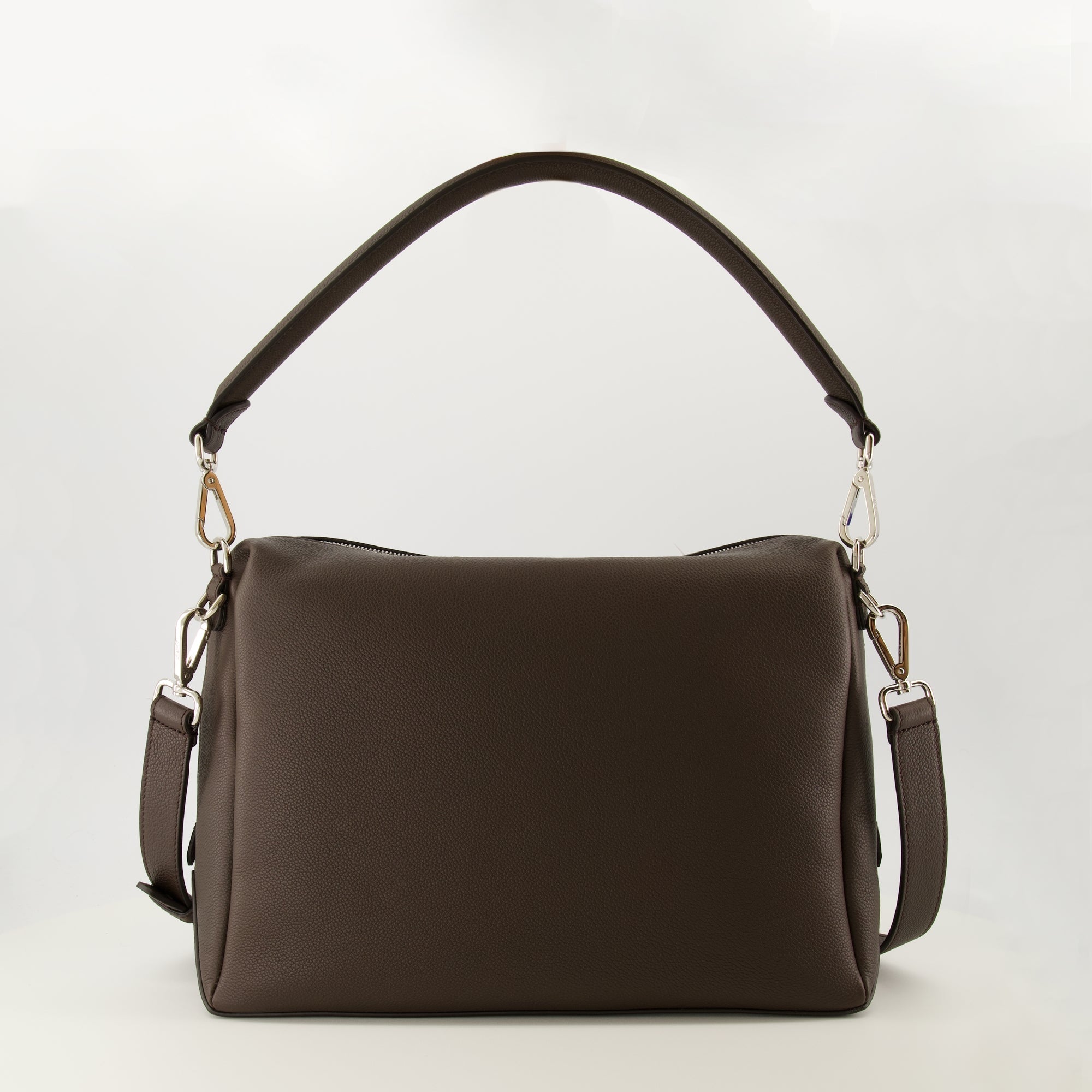 Fendi handbag, camel leather bag, designer accessories, luxury bags, high-end handbags