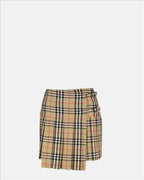 checked pattern skirt, Burberry skirt, beige skirt, luxury fashion, women's fashion