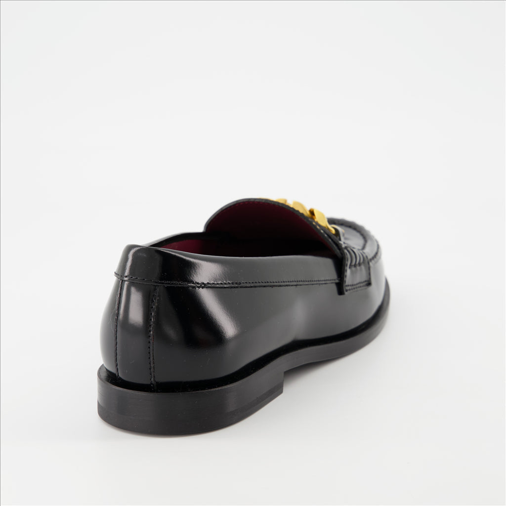 Luxury Loafers, Valentino Garavani Shoes, Black Leather Loafers, VLogo Chain, Elegant Footwear