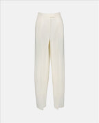 - Fendi Women's Pants
- Luxury Pleated Trousers
- Elegant White Pants
- High-End Ready-to-Wear
- Chic Women's Outfit