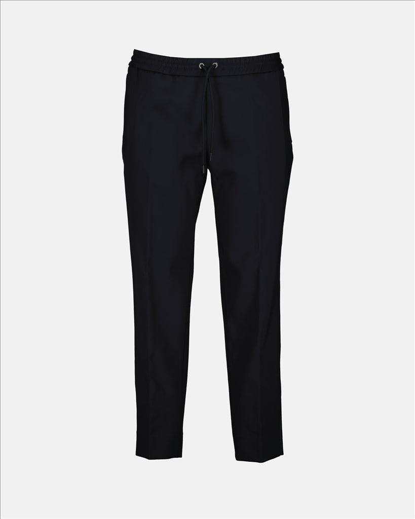 Men's jogging pants, casual luxury, comfortable style, timeless black, high-end fashion