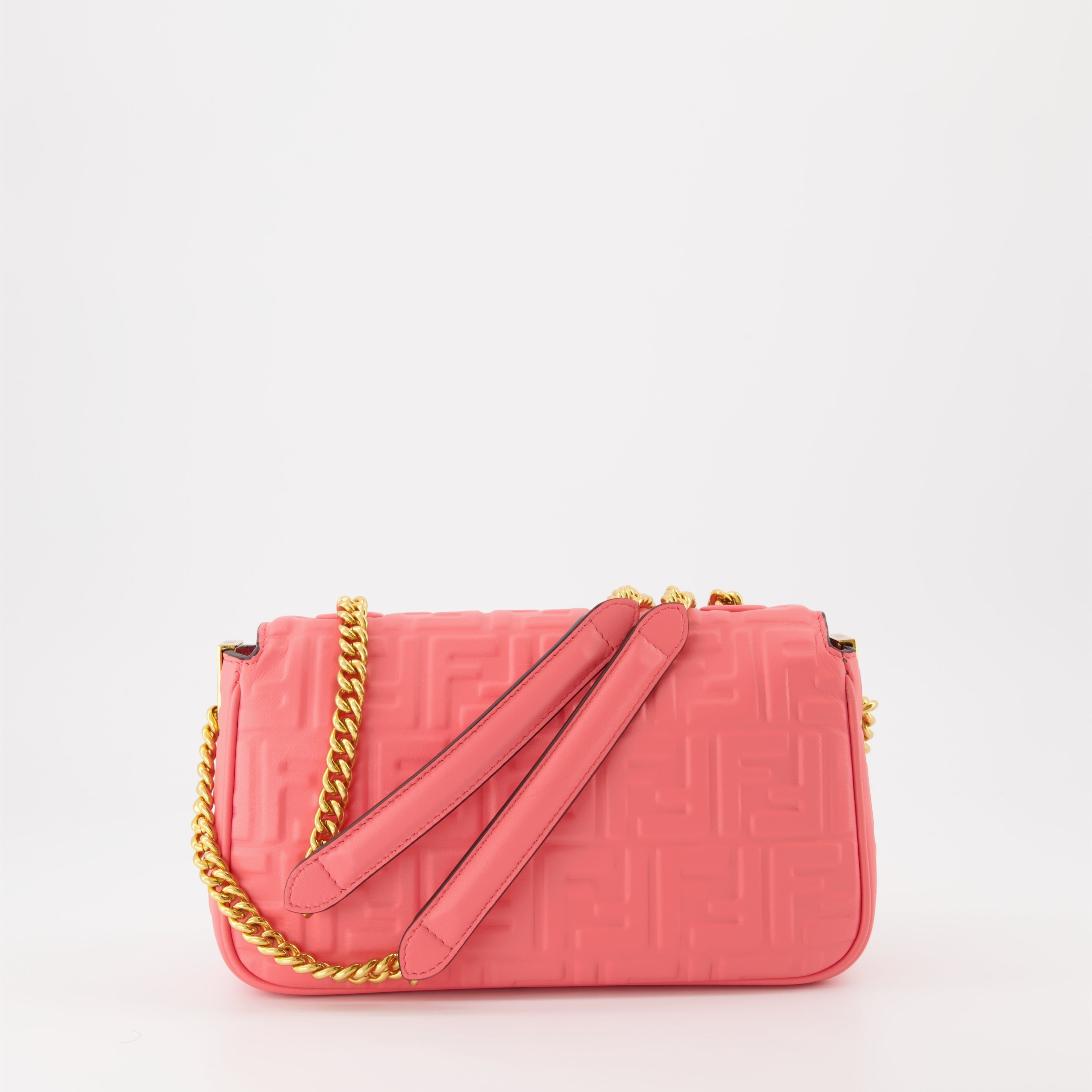 Fendi bag, Pink leather bag, Women's luxury accessories, Designer handbags, High-end fashion
