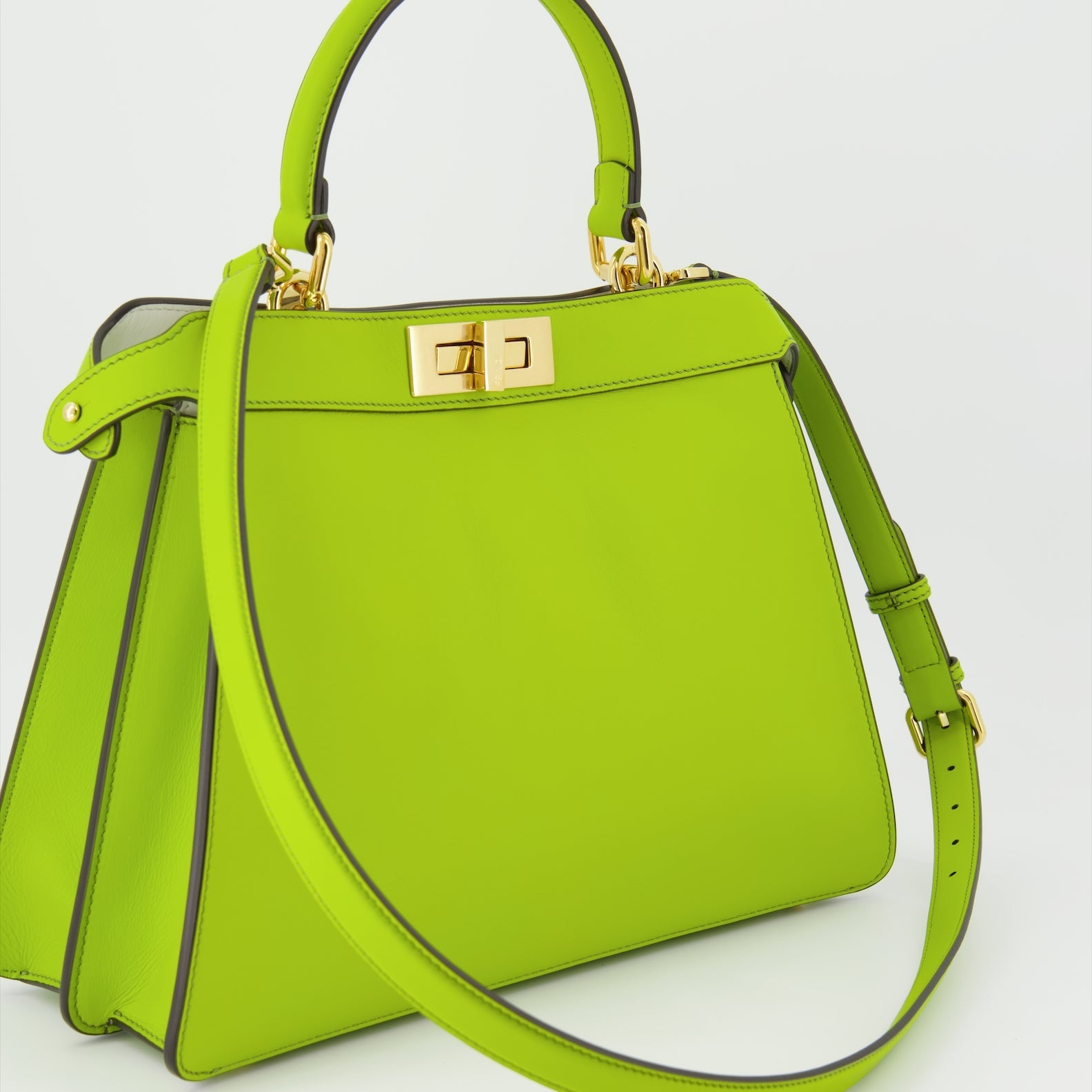 Fendi Peekaboo Bag, Luxury Leather Bag, Green Designer Bag, High-end Women’s Accessories, Fendi ISeeU