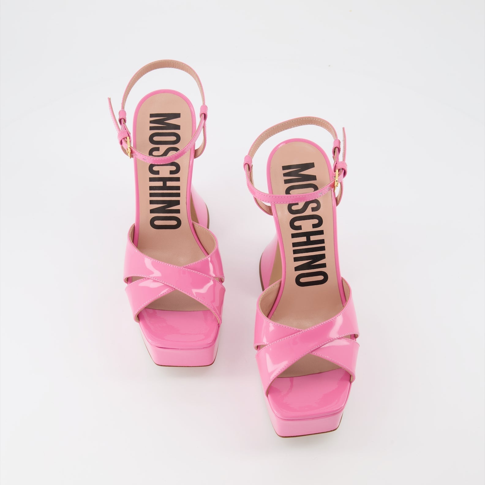 Image de sandales roses à plateforme de Moschino pour femmes - Saison Printemps-Été 2023 - Vue de dessus paire