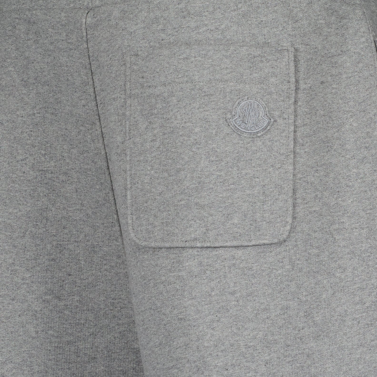 Image of Logo Fleece Shorts by Moncler for Men - Season Spring-Summer 2023 - Product detail view 2