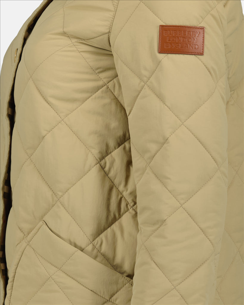 Burberry, Quilted Jacket, Women's Fashion, Beige Jacket, Luxury Outerwear